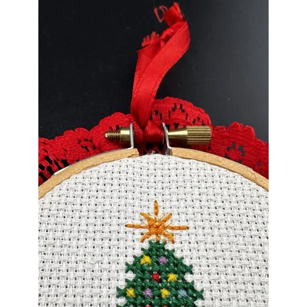 Completed‎ Xmas Tree Cross Stitch Embroidery Christmas Ornament Hoop Red Lace